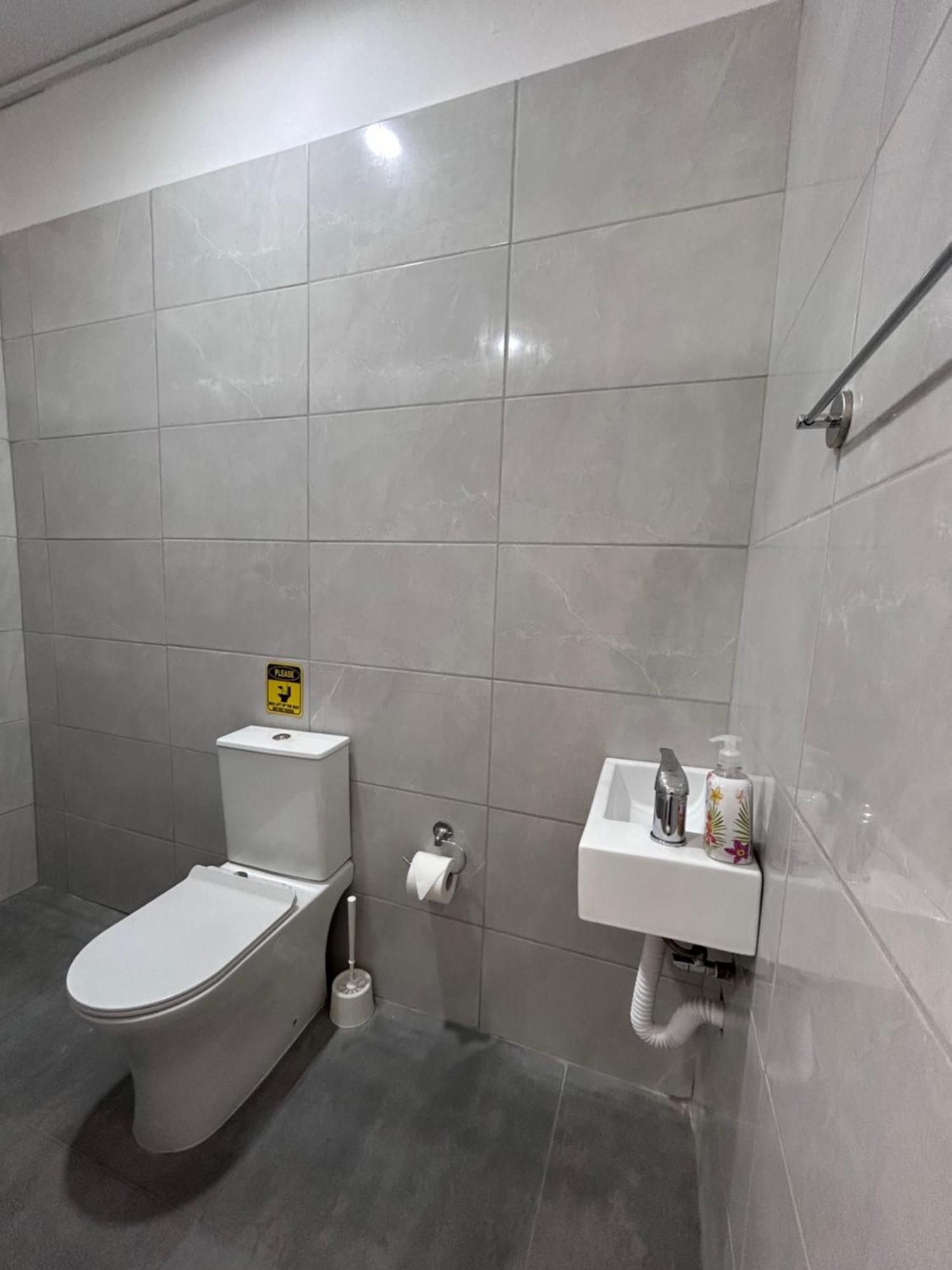 Private Room San Gwann Екстер'єр фото