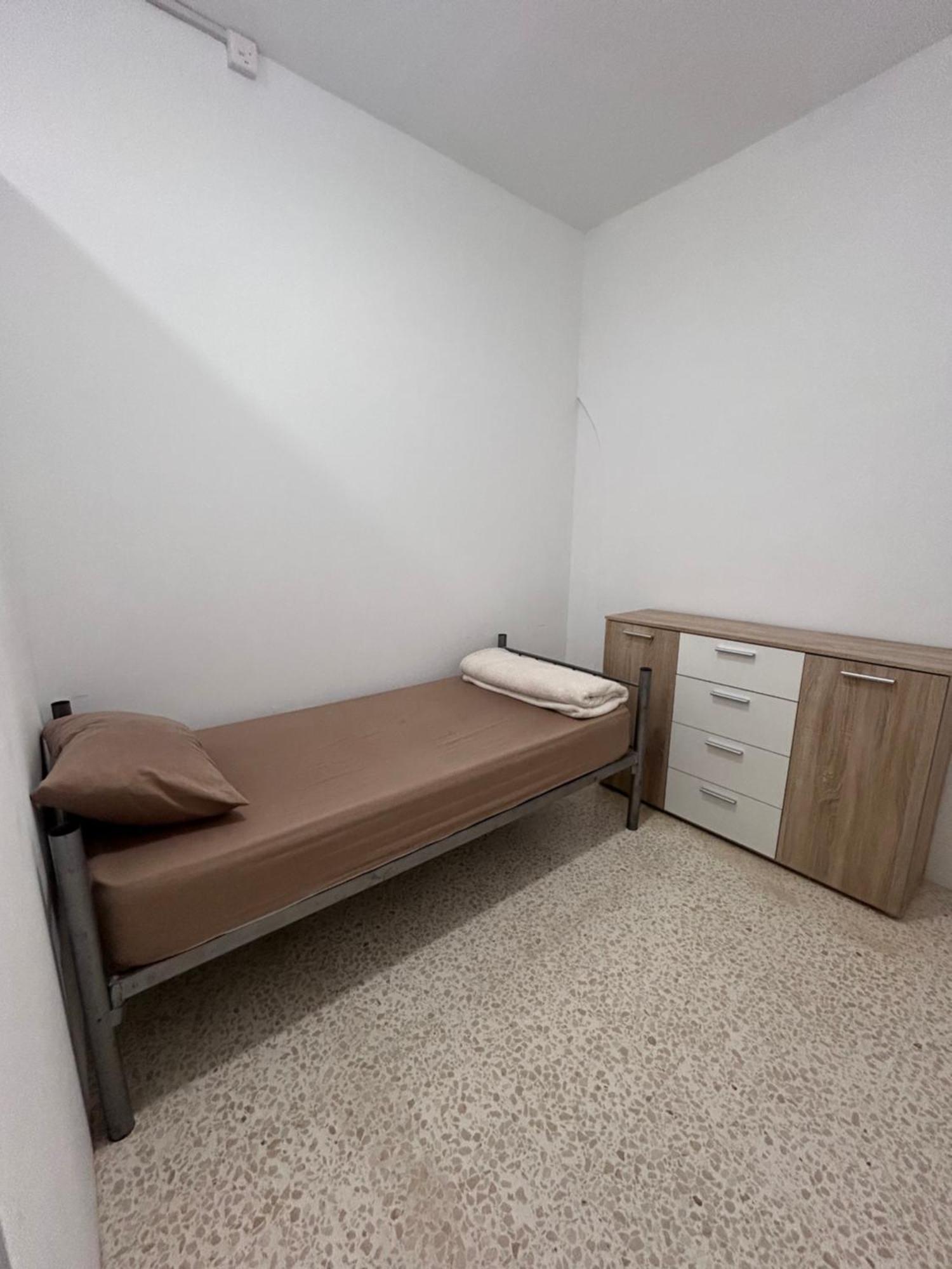 Private Room San Gwann Екстер'єр фото