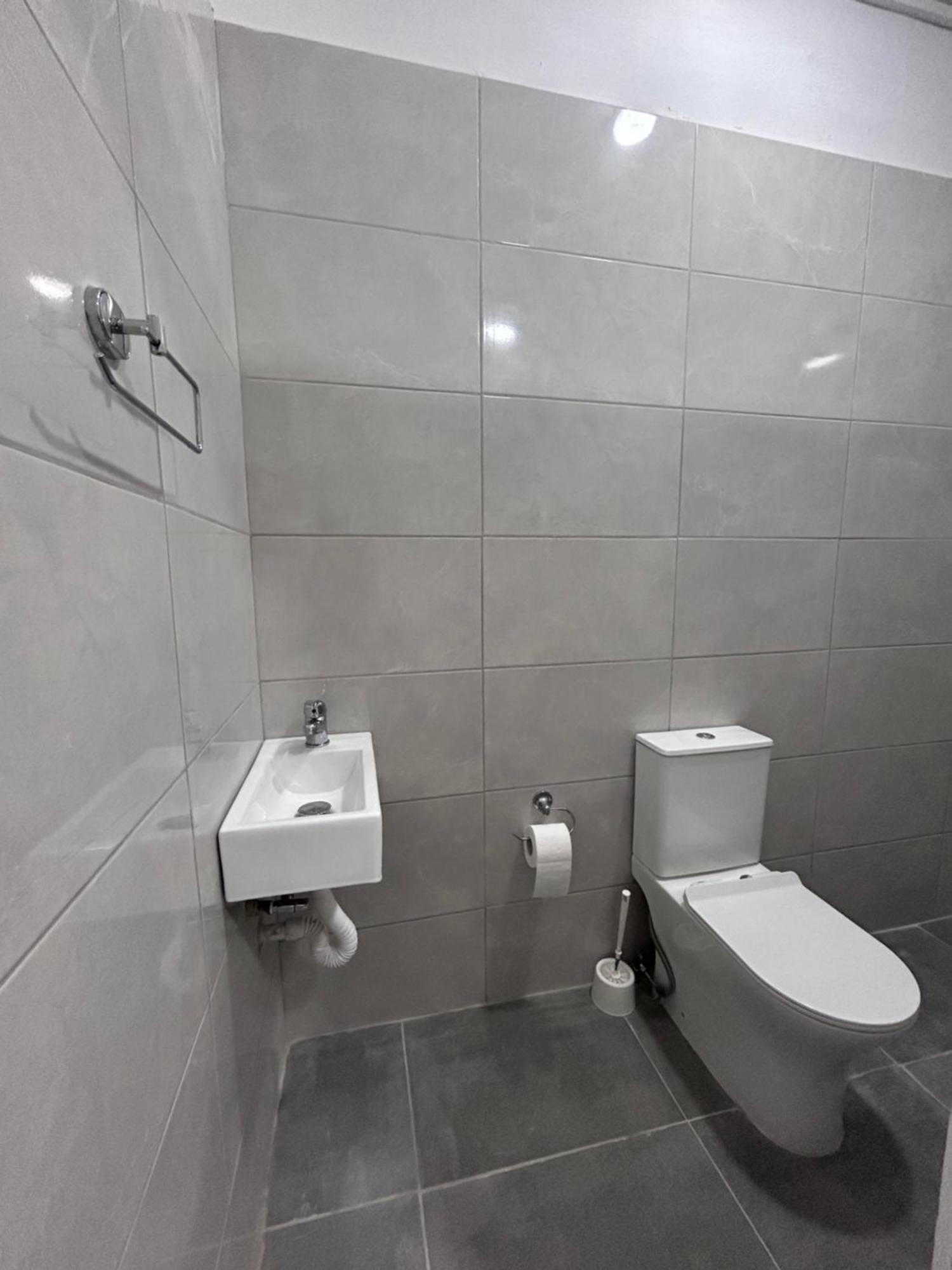 Private Room San Gwann Екстер'єр фото